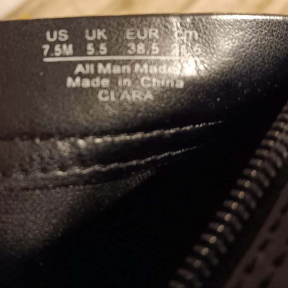 Nickels "Clara" Ankle Booties - Picture 9 of 9